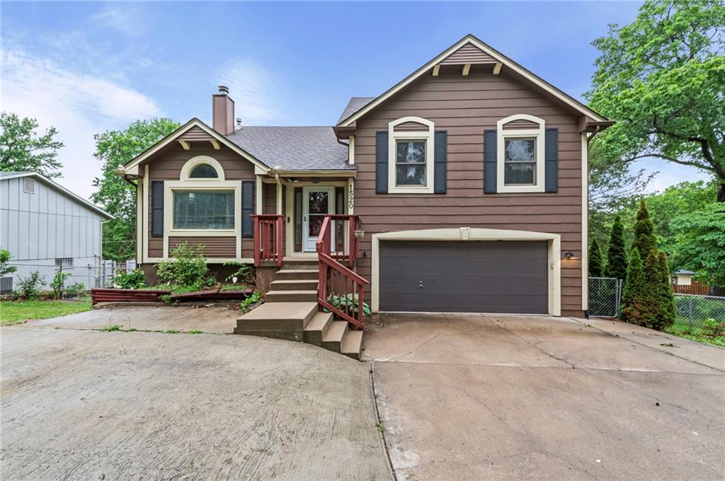 Listing Photo MLS #HMS2619408