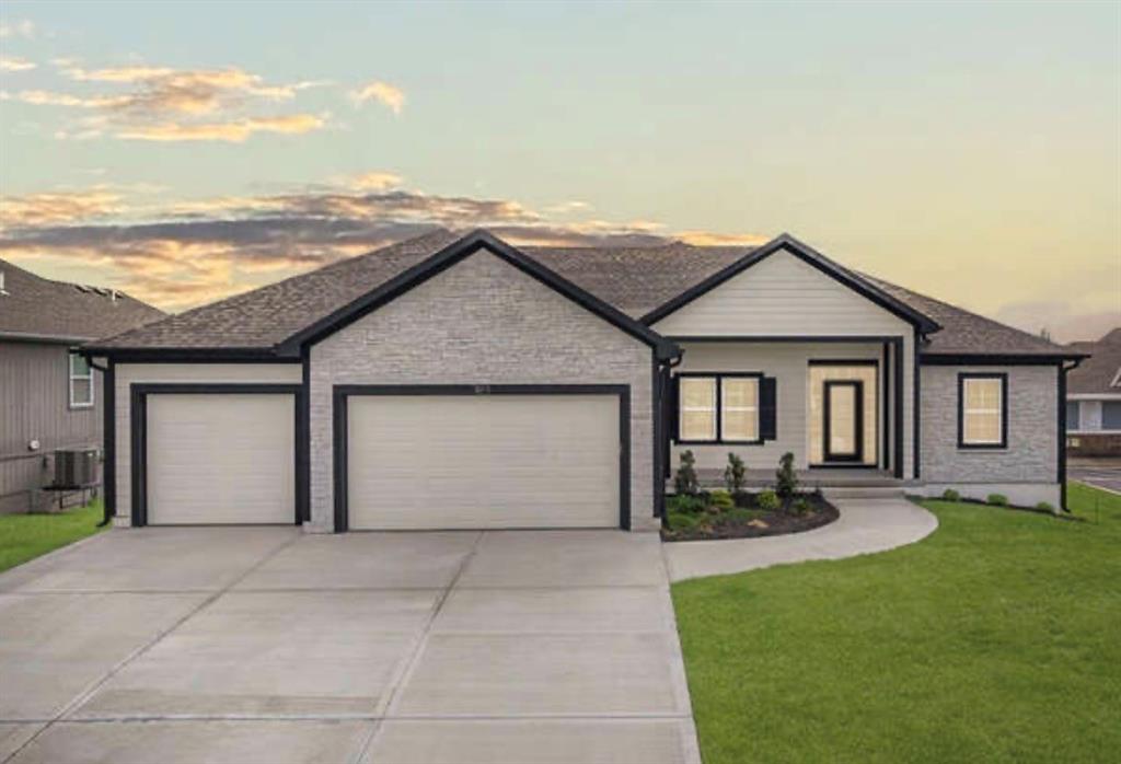 Listing Photo MLS #HMS2619550