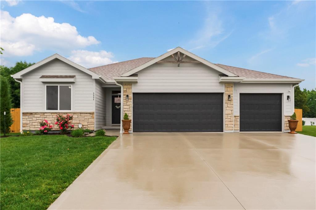 Listing Photo MLS #HMS2619673