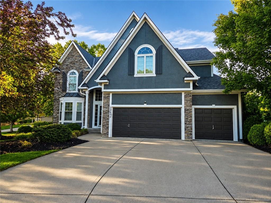 Listing Photo MLS #HMS2619773