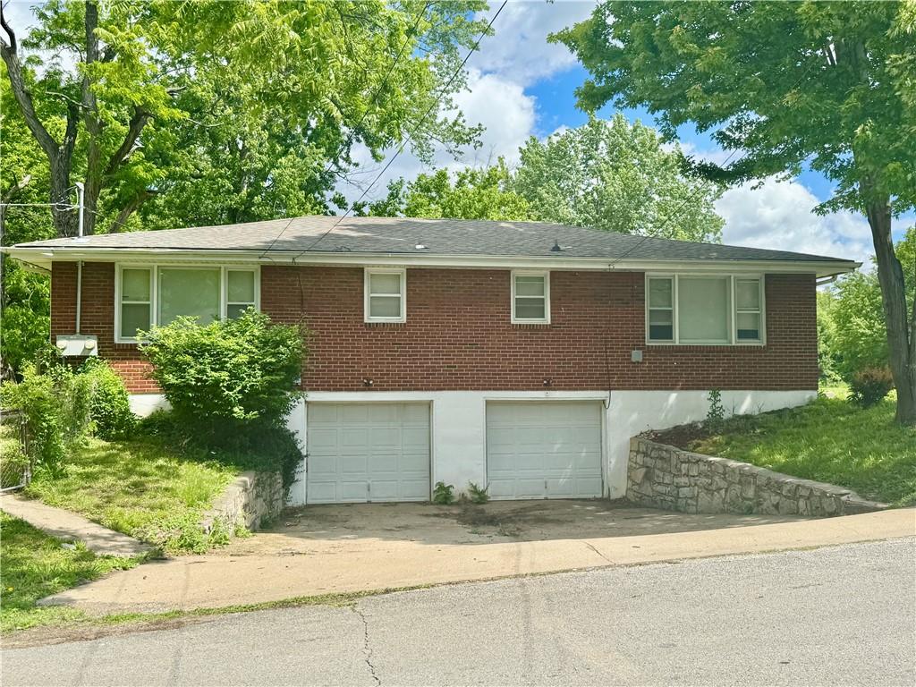 Listing Photo MLS #HMS2619784