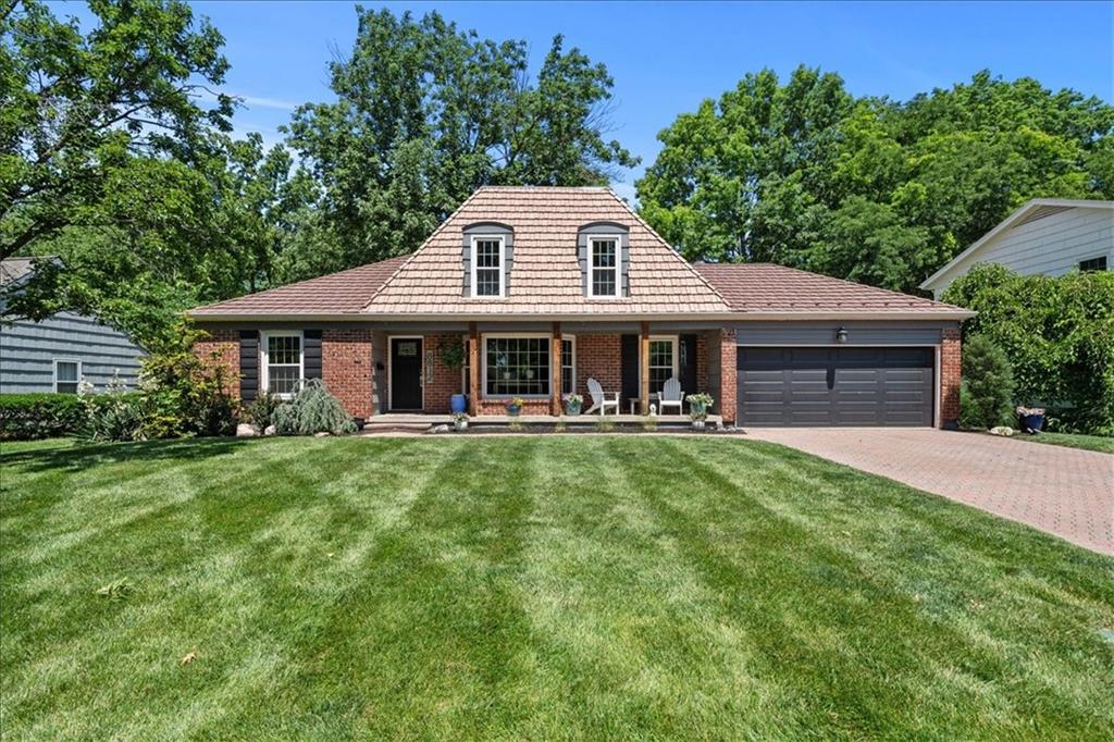Listing Photo MLS #HMS2619875