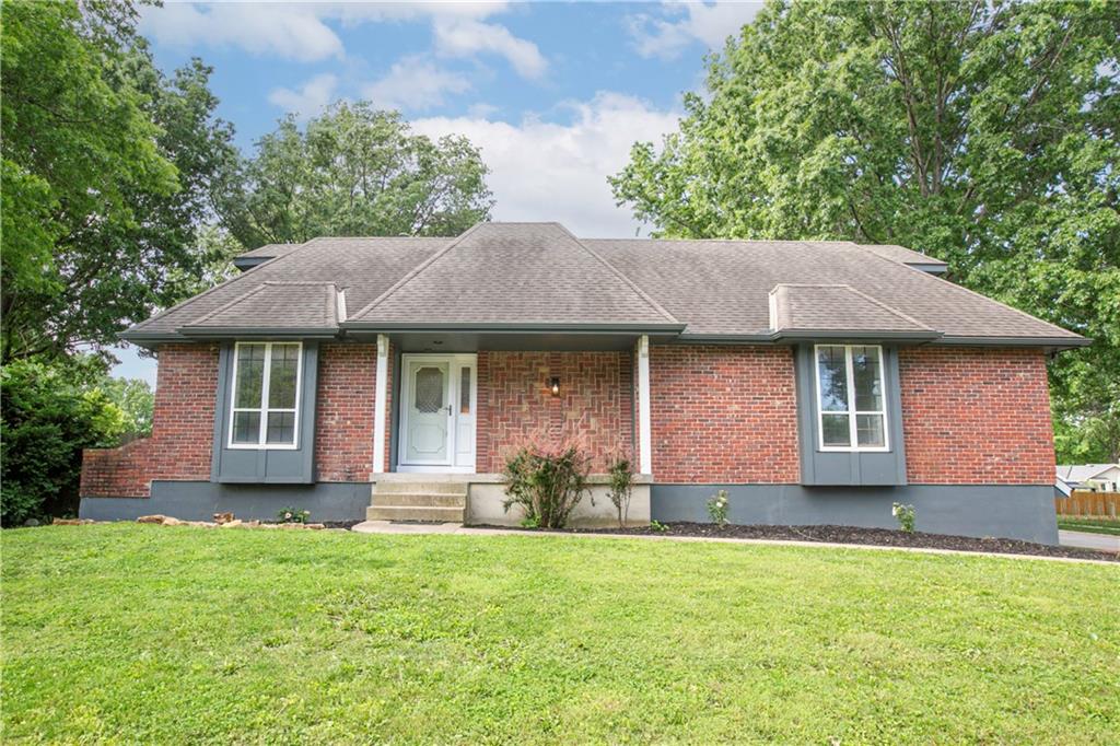 Listing Photo MLS #HMS2619916