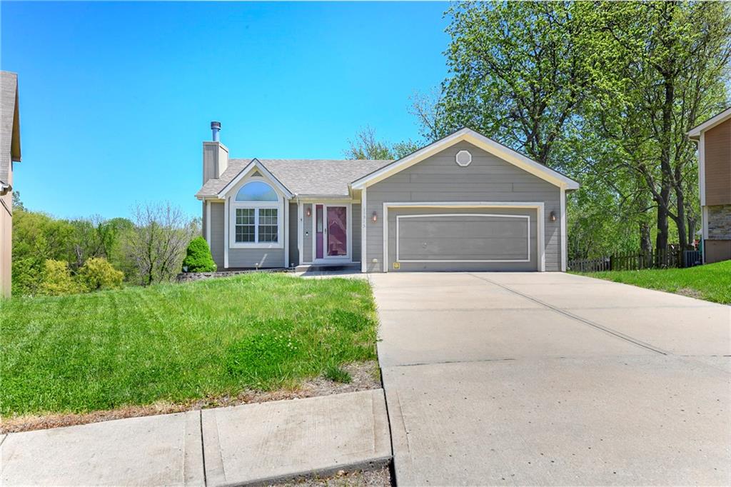 Listing Photo MLS #HMS2619987