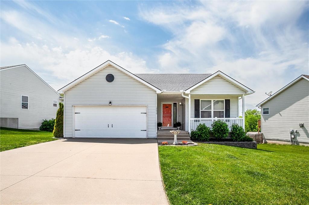 Listing Photo MLS #HMS2620041