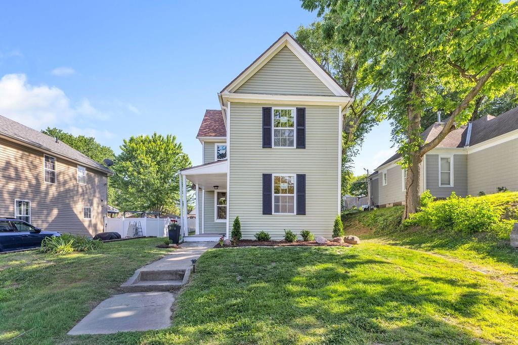 Listing Photo MLS #HMS2620096