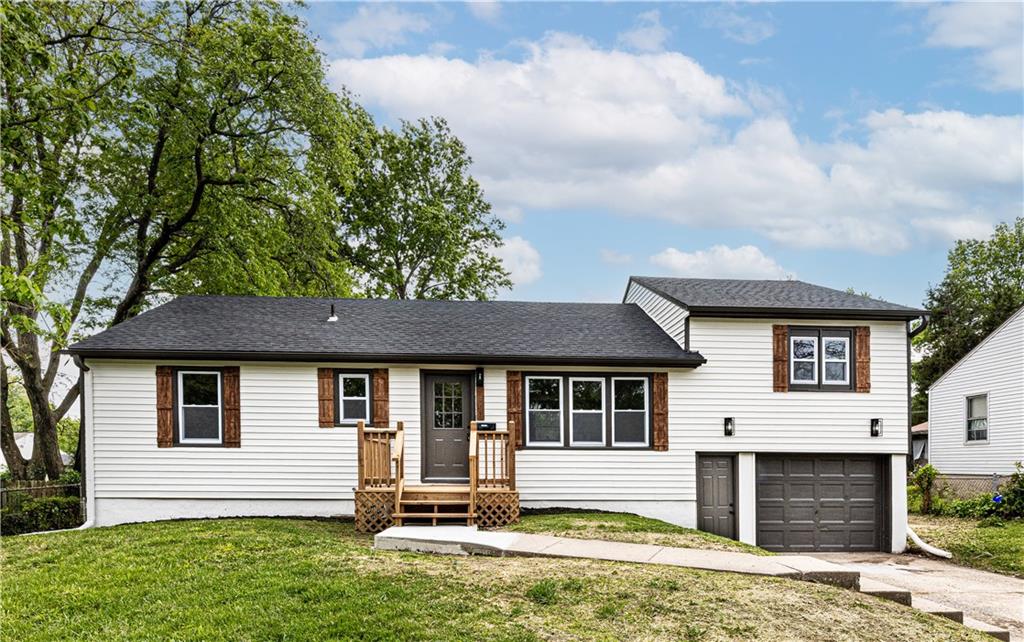 Listing Photo MLS #HMS2620180