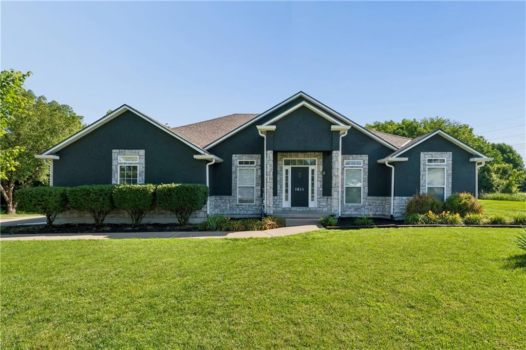 Listing Photo MLS #HMS2620418