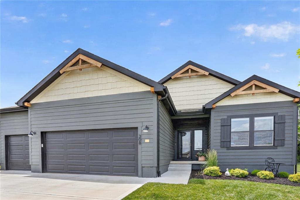 Listing Photo MLS #HMS2620489