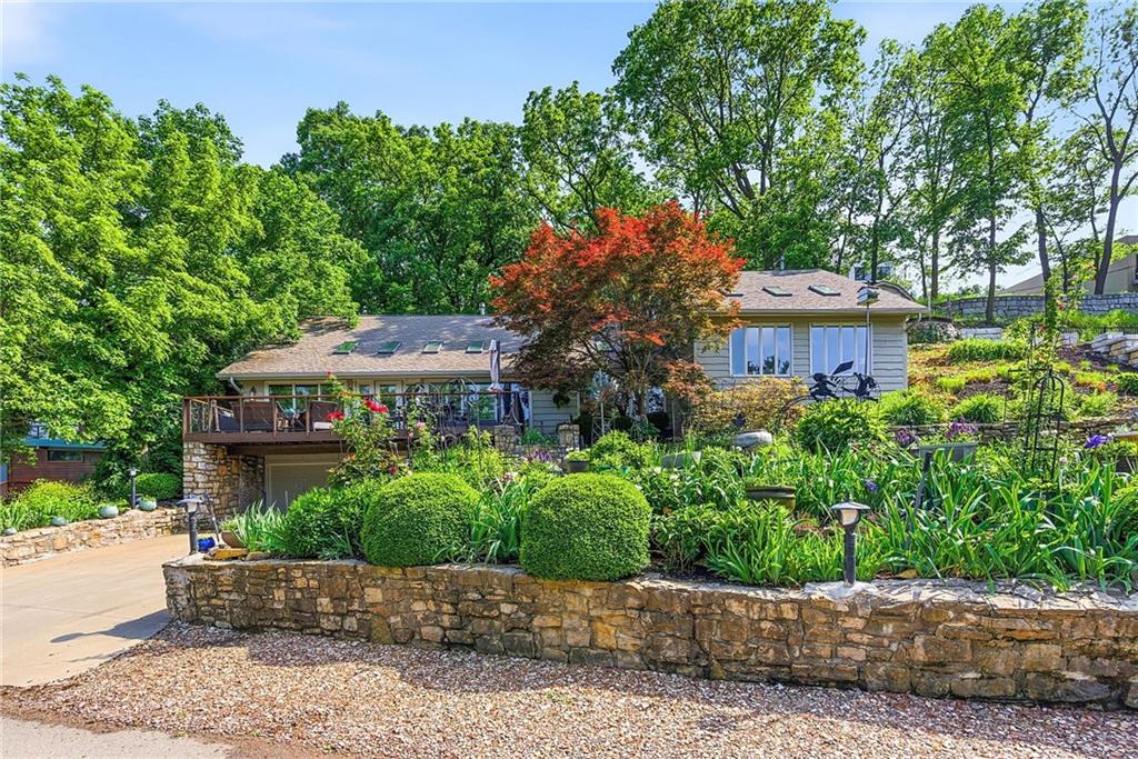 Listing Photo MLS #HMS2620569