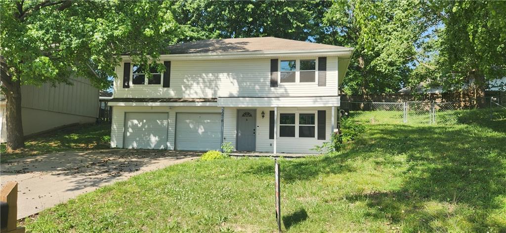 Listing Photo MLS #HMS2620702