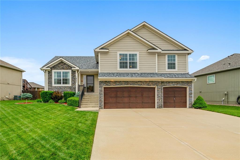 Listing Photo MLS #HMS2620747