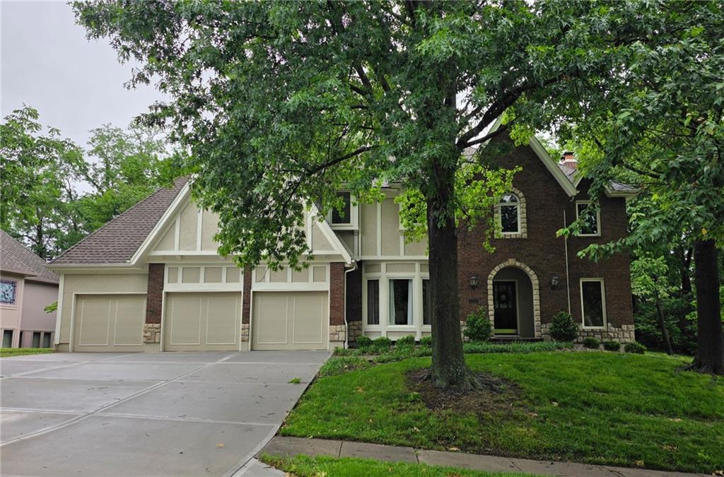 Listing Photo MLS #HMS2620932