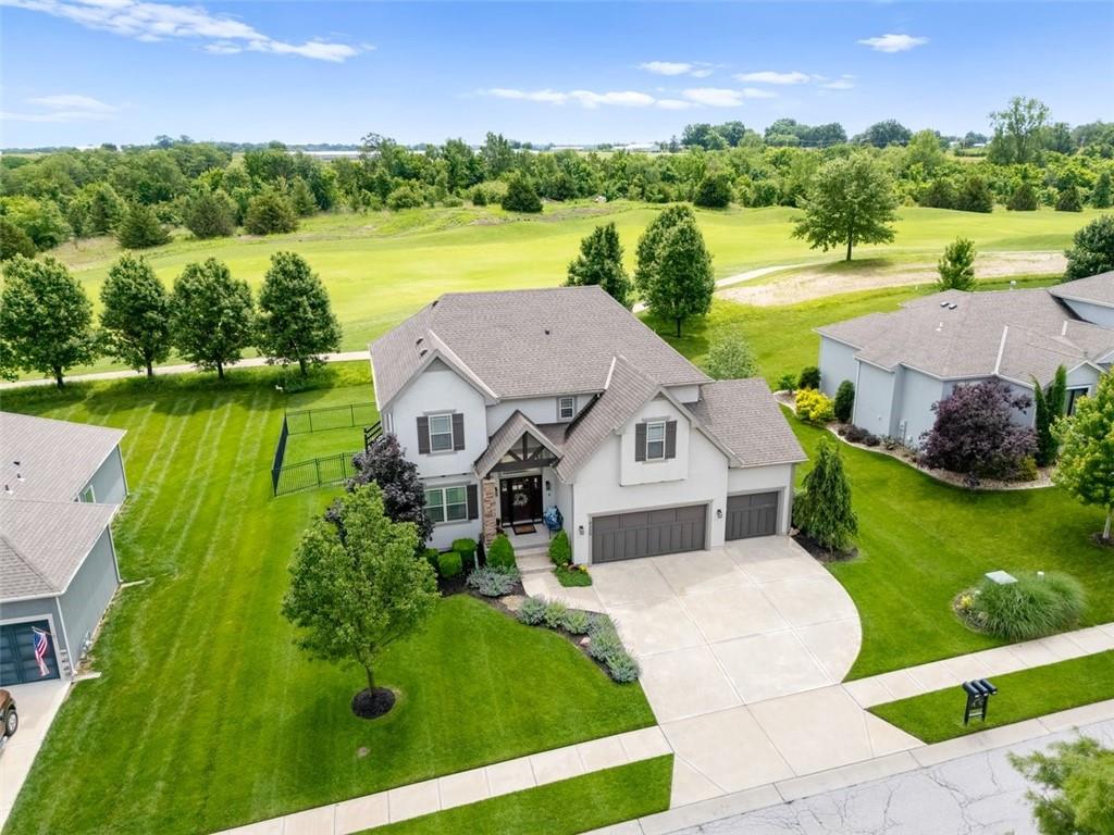 Listing Photo MLS #HMS2621053