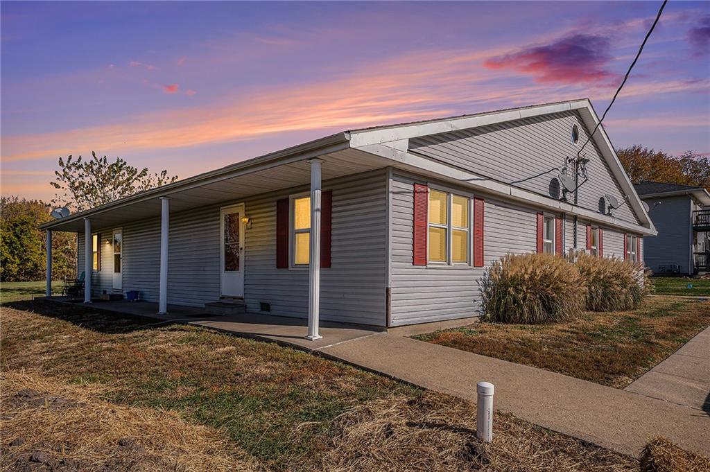 Listing Photo MLS #HMS2621270