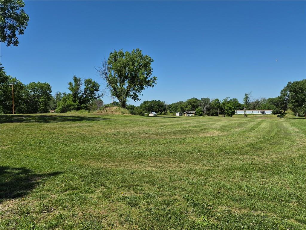 Listing Photo MLS #HMS2621403