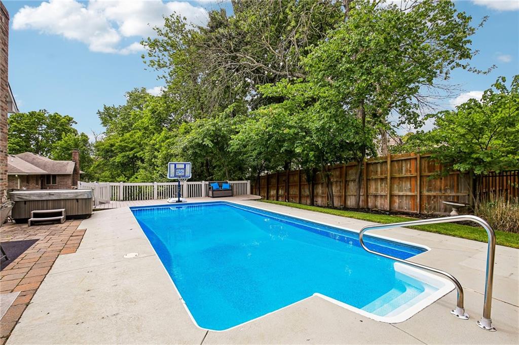 Listing Photo MLS #HMS2621459