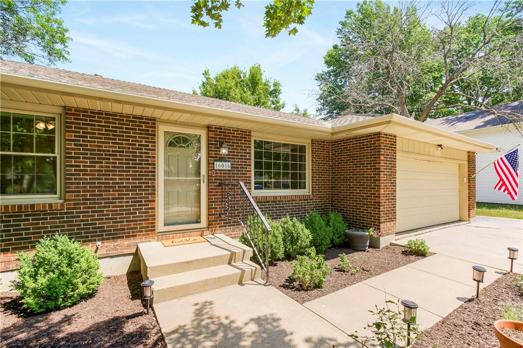 Listing Photo MLS #HMS2621491