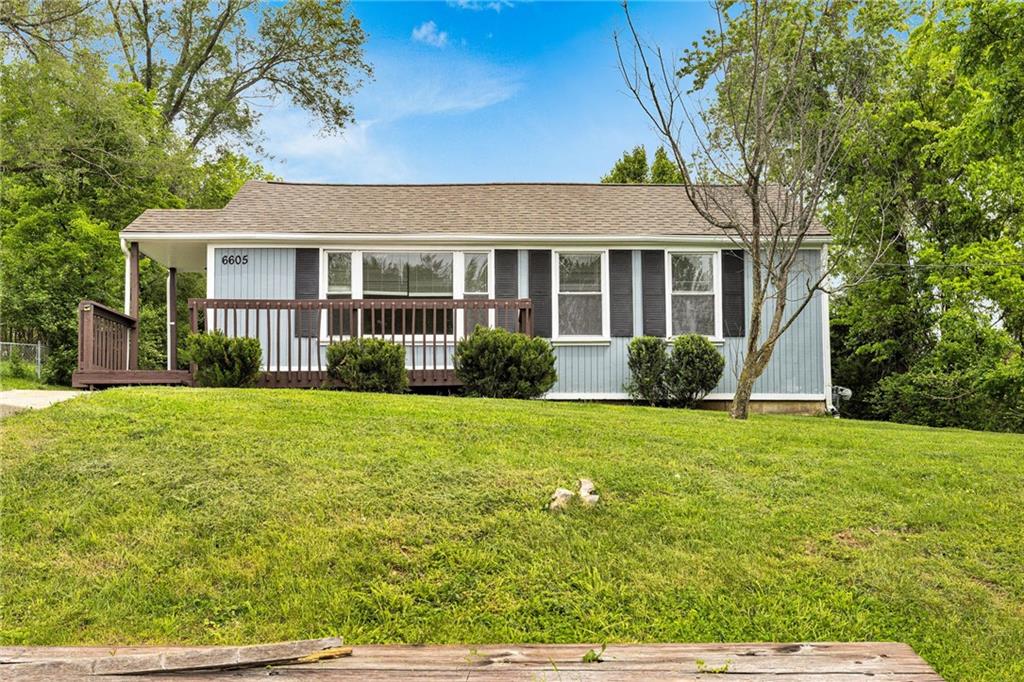 Listing Photo MLS #HMS2621588