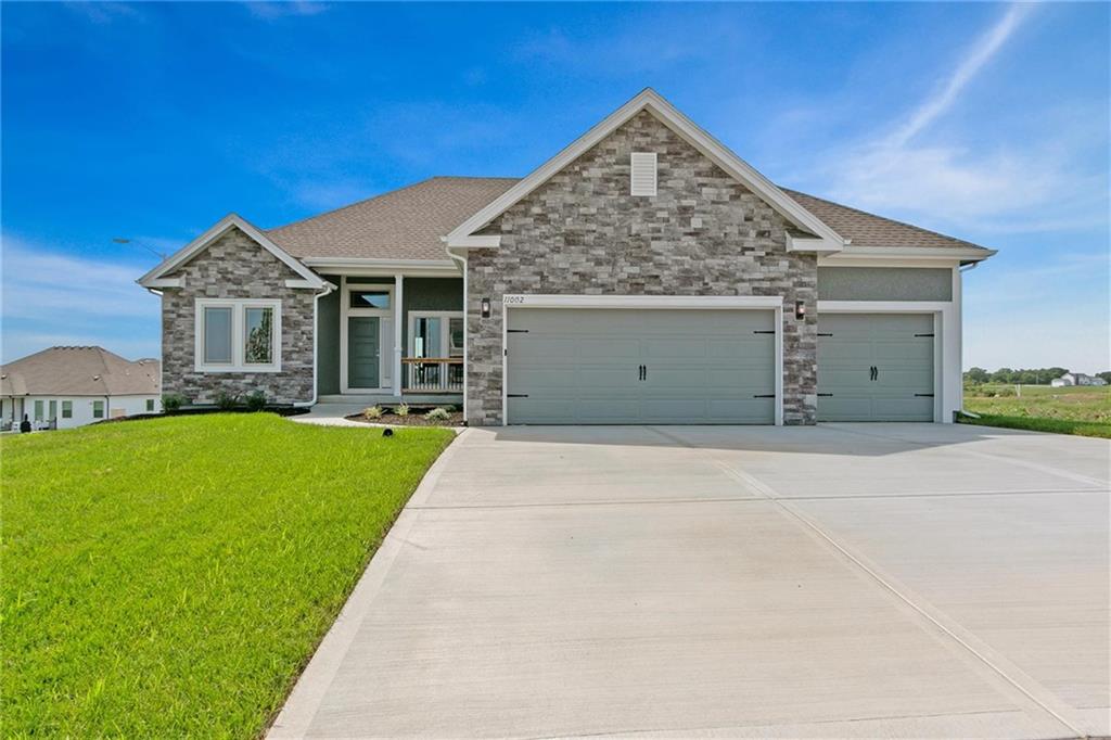 Listing Photo MLS #HMS2621778