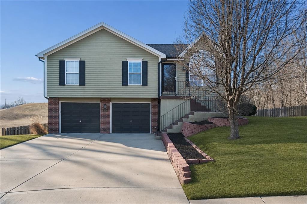 Listing Photo MLS #HMS2622104