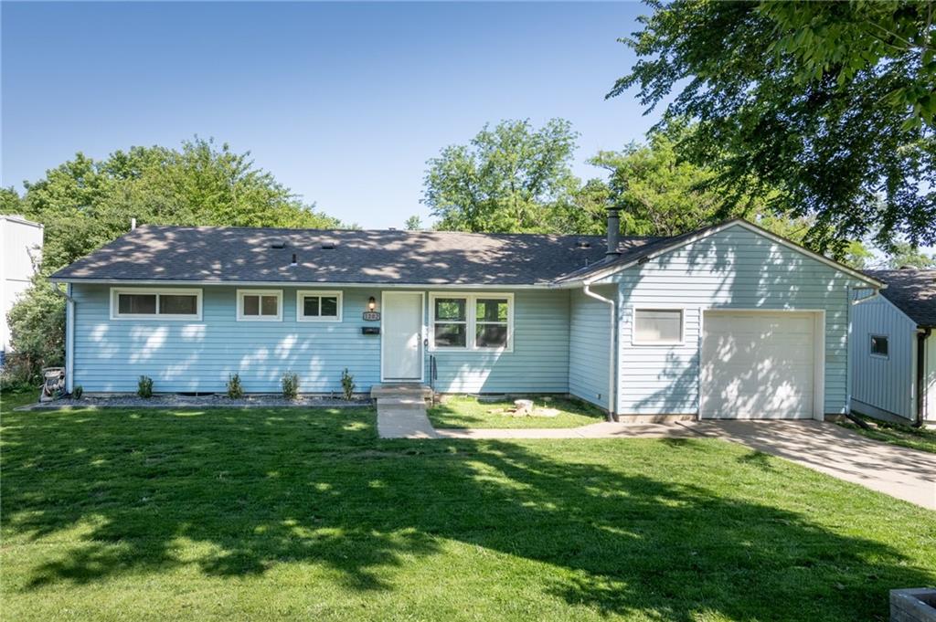 Listing Photo MLS #HMS2622201