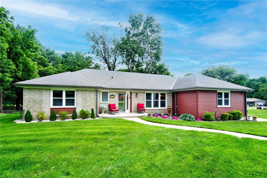 Listing Photo MLS #HMS2622210