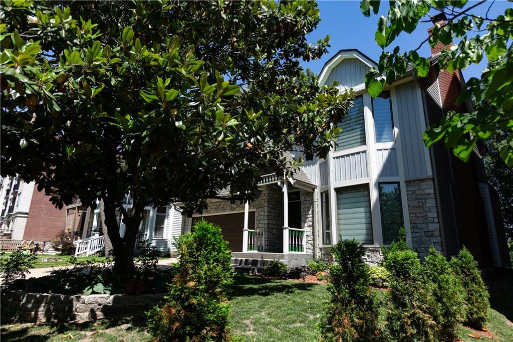 Listing Photo MLS #HMS2622345