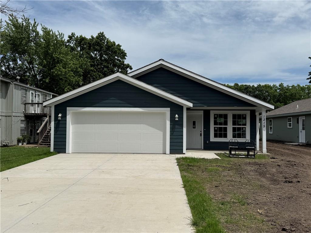 Listing Photo MLS #HMS2622381