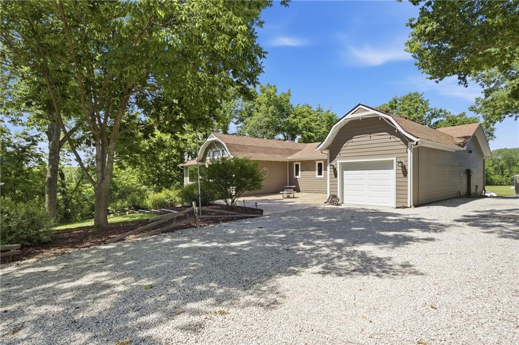 Listing Photo MLS #HMS2622491