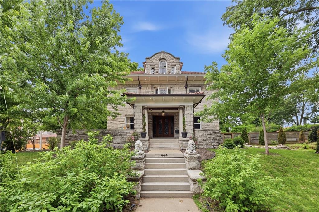 Listing Photo MLS #HMS2622703