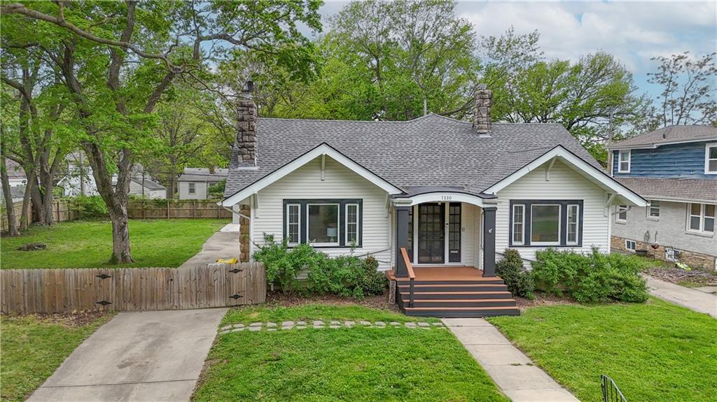Listing Photo MLS #HMS2622927