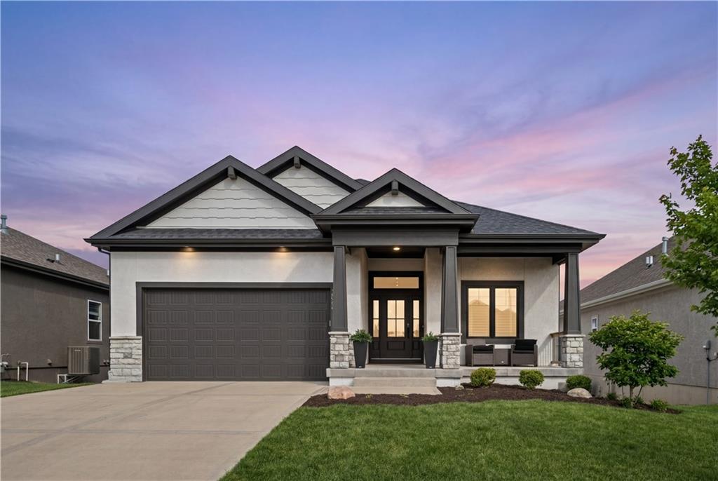 Listing Photo MLS #HMS2622941
