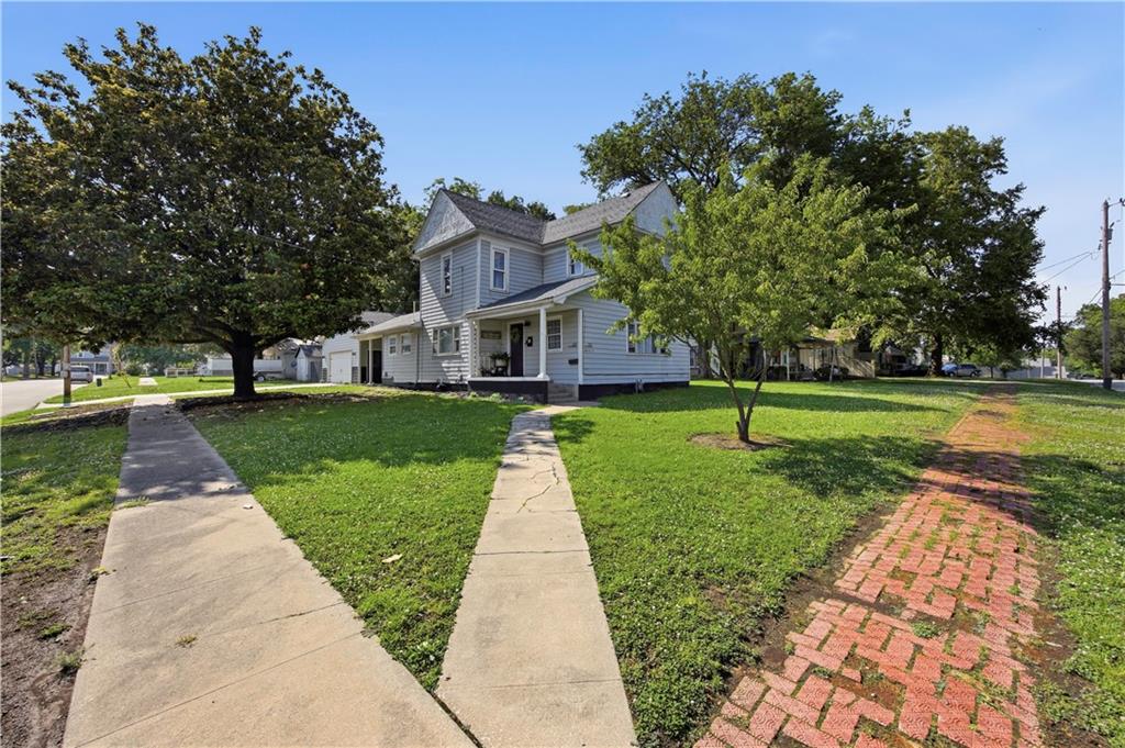 Listing Photo MLS #HMS2622977
