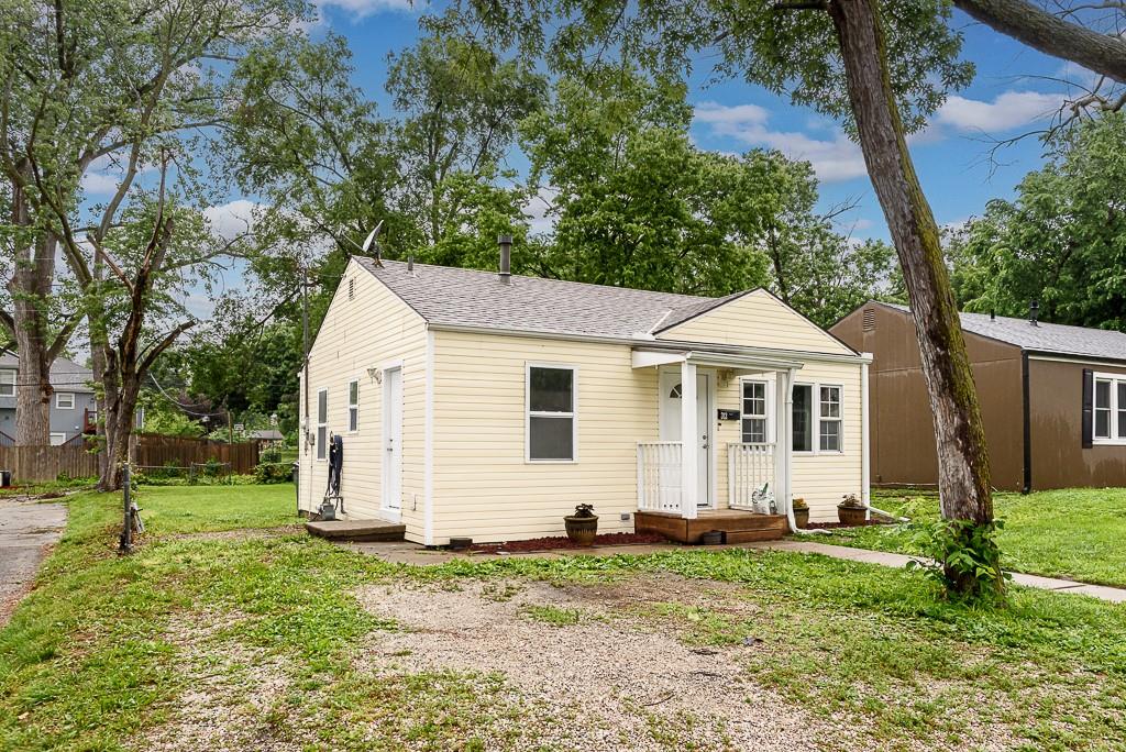 Listing Photo MLS #HMS2623016
