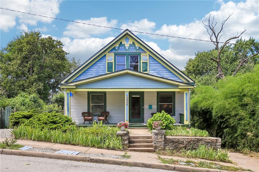Listing Photo MLS #HMS2623133