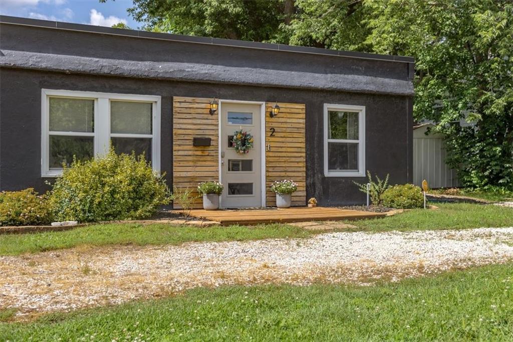 Listing Photo MLS #HMS2623143