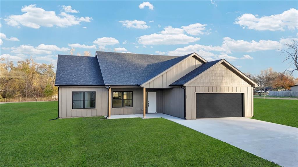 Listing Photo MLS #HMS2623232