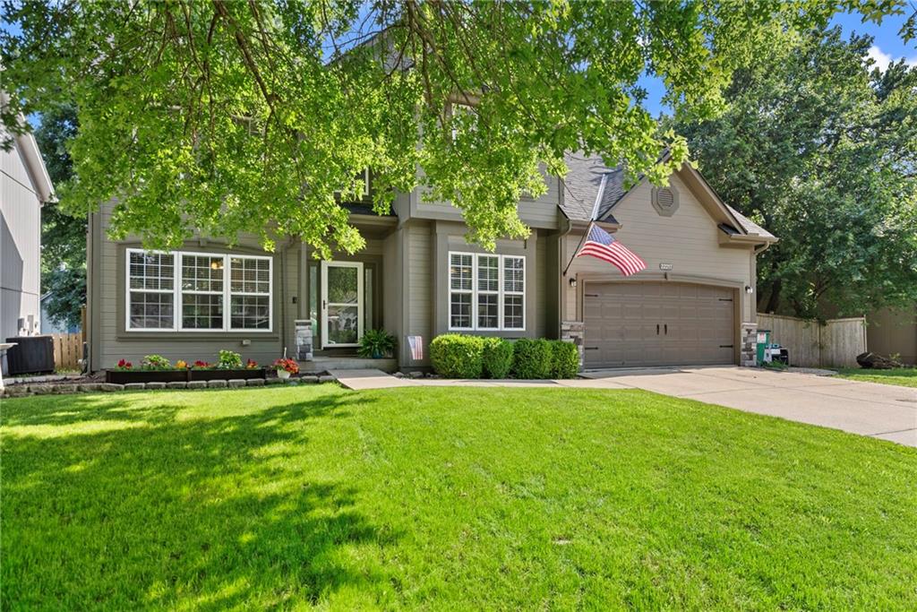 Listing Photo MLS #HMS2623355