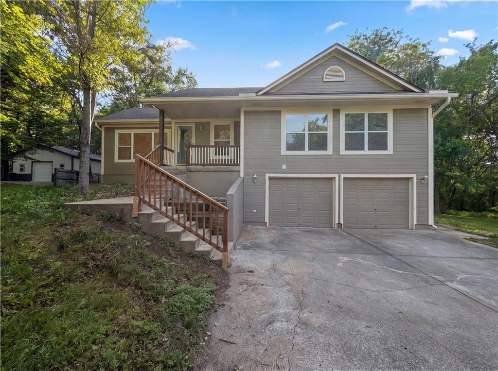 Listing Photo MLS #HMS2623499