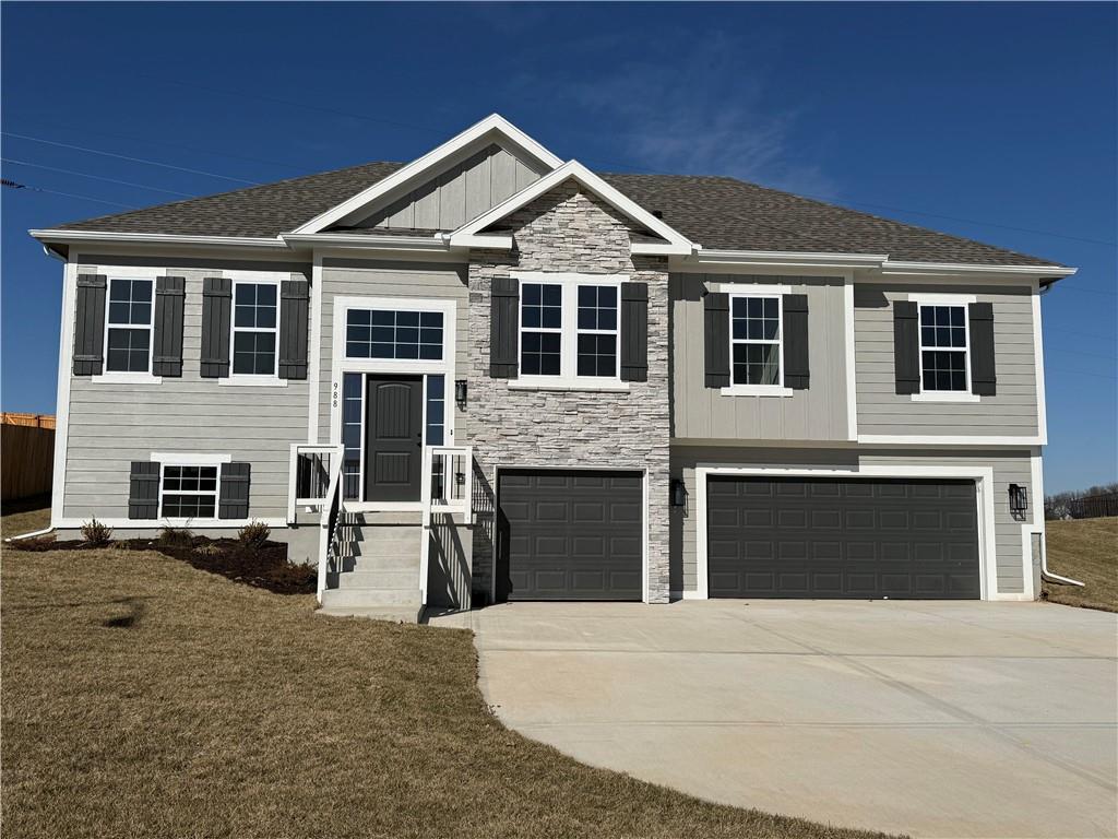 Listing Photo MLS #HMS2623592