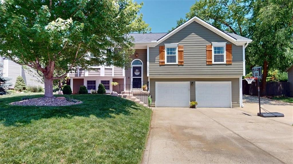 Listing Photo MLS #HMS2623781