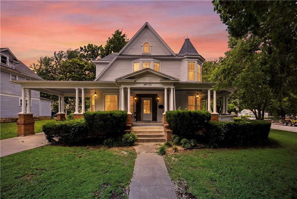 Listing Photo MLS #HMS2623814