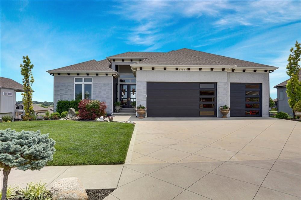 Listing Photo MLS #HMS2623820