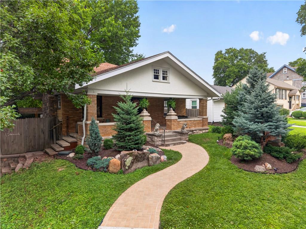Listing Photo MLS #HMS2623895