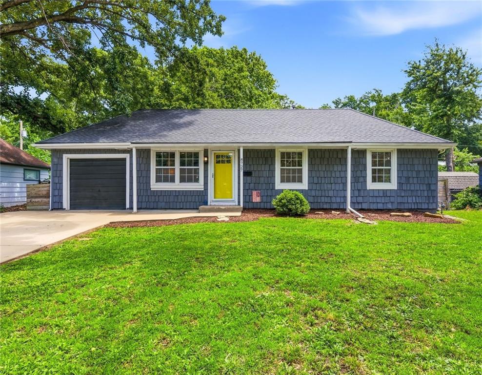Listing Photo MLS #HMS2623919