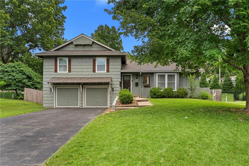Listing Photo MLS #HMS2623973