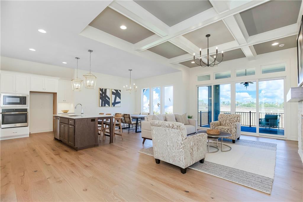 Listing Photo MLS #HMS2624201