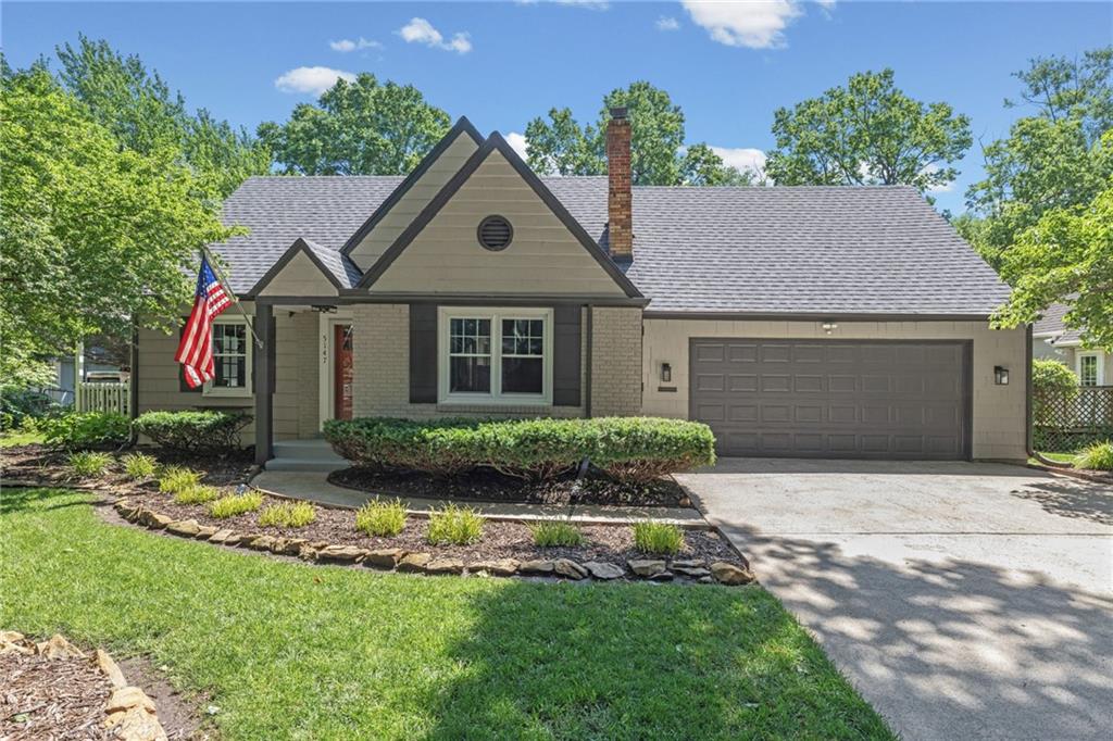 Listing Photo MLS #HMS2624225