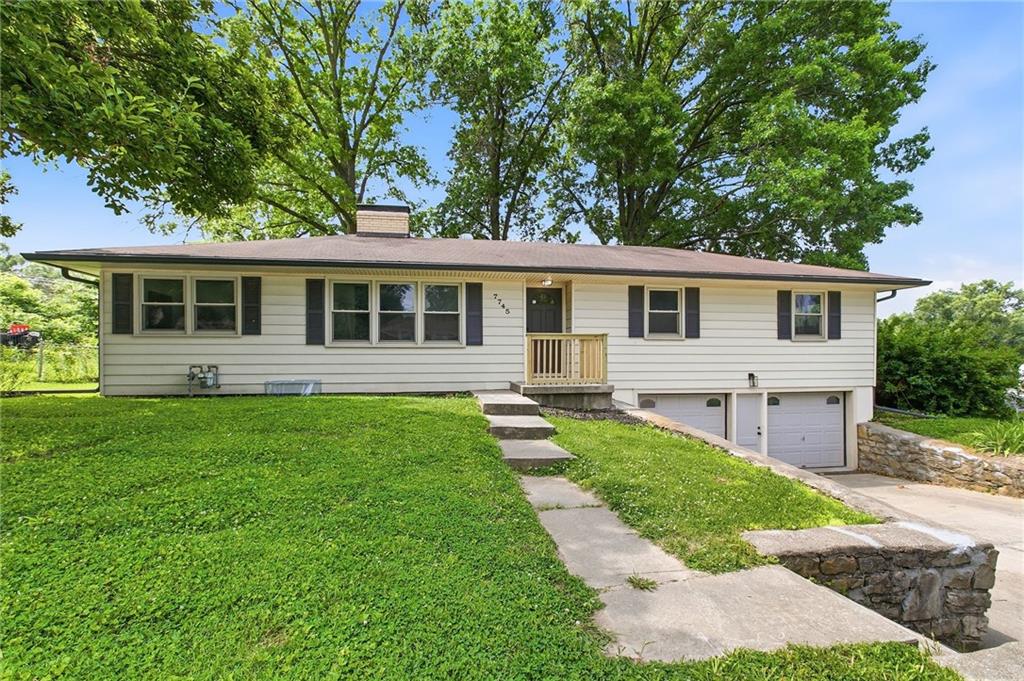 Listing Photo MLS #HMS2624227